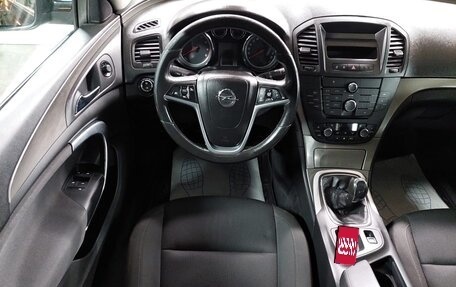 Opel Insignia II рестайлинг, 2012 год, 749 000 рублей, 11 фотография