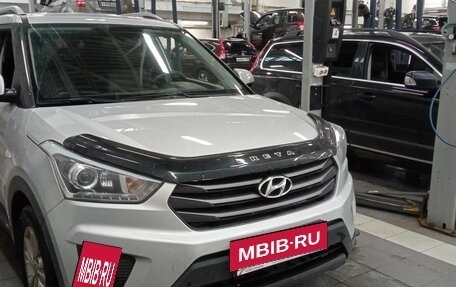 Hyundai Creta I рестайлинг, 2019 год, 2 016 000 рублей, 2 фотография