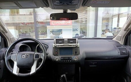 Toyota Land Cruiser Prado 150 рестайлинг 2, 2014 год, 3 428 000 рублей, 14 фотография