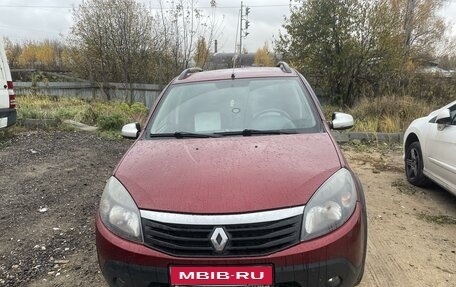 Renault Sandero I, 2013 год, 870 000 рублей, 1 фотография