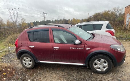 Renault Sandero I, 2013 год, 870 000 рублей, 3 фотография