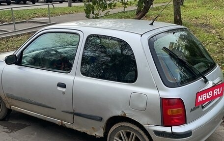 Nissan Micra II, 1998 год, 250 000 рублей, 3 фотография