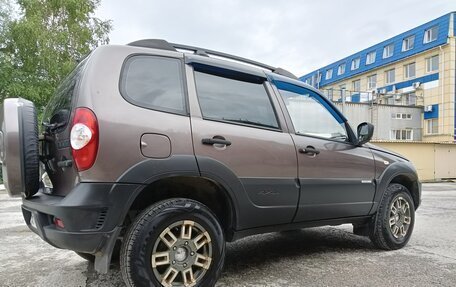 Chevrolet Niva I рестайлинг, 2013 год, 598 000 рублей, 3 фотография