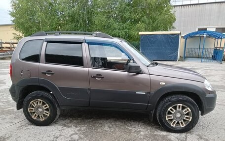 Chevrolet Niva I рестайлинг, 2013 год, 598 000 рублей, 11 фотография