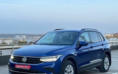 Volkswagen Tiguan II, 2021 год, 2 900 000 рублей, 1 фотография