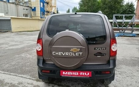 Chevrolet Niva I рестайлинг, 2013 год, 598 000 рублей, 13 фотография