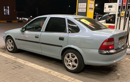 Opel Vectra B рестайлинг, 1998 год, 350 000 рублей, 3 фотография