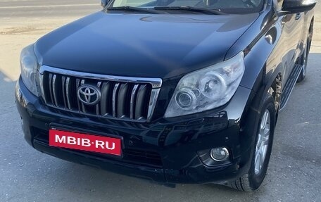 Toyota Land Cruiser Prado 150 рестайлинг 2, 2012 год, 3 400 000 рублей, 5 фотография