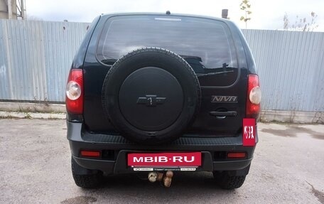 Chevrolet Niva I рестайлинг, 2011 год, 600 000 рублей, 10 фотография