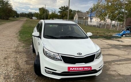 KIA Rio III рестайлинг, 2016 год, 820 000 рублей, 2 фотография