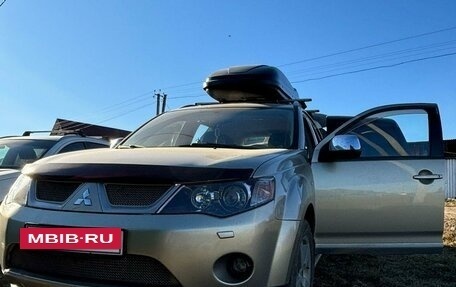 Mitsubishi Outlander III рестайлинг 3, 2008 год, 1 220 000 рублей, 14 фотография