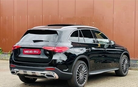 Mercedes-Benz GLC, 2023 год, 7 990 000 рублей, 4 фотография