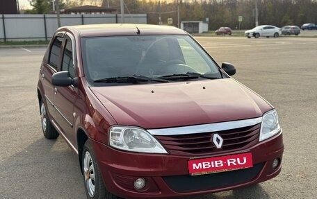 Renault Logan I, 2011 год, 647 000 рублей, 1 фотография