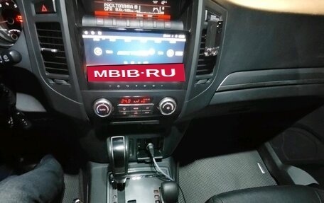 Mitsubishi Pajero IV, 2013 год, 1 990 000 рублей, 9 фотография