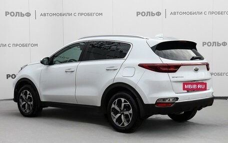 KIA Sportage IV рестайлинг, 2021 год, 2 398 000 рублей, 7 фотография