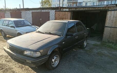 Mazda 323, 1987 год, 50 000 рублей, 1 фотография