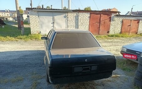 Mazda 323, 1987 год, 50 000 рублей, 3 фотография