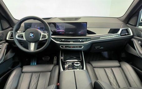 BMW X7, 2023 год, 15 700 000 рублей, 7 фотография