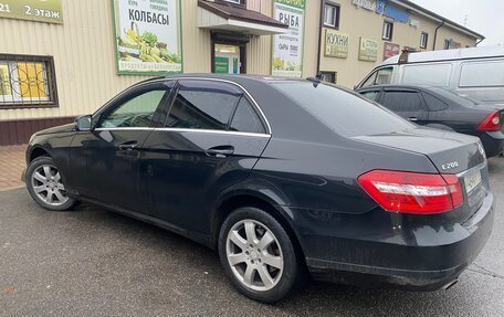 Mercedes-Benz E-Класс, 2012 год, 1 320 000 рублей, 5 фотография