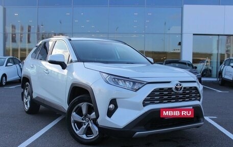 Toyota RAV4, 2020 год, 3 087 000 рублей, 3 фотография