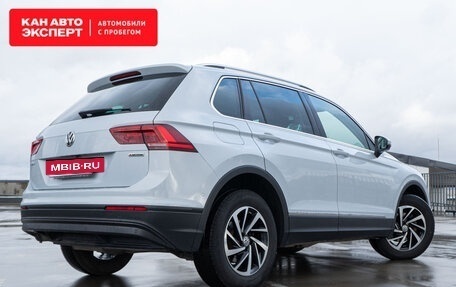 Volkswagen Tiguan II, 2018 год, 2 649 547 рублей, 3 фотография