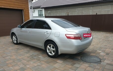 Toyota Camry, 2010 год, 1 290 000 рублей, 3 фотография