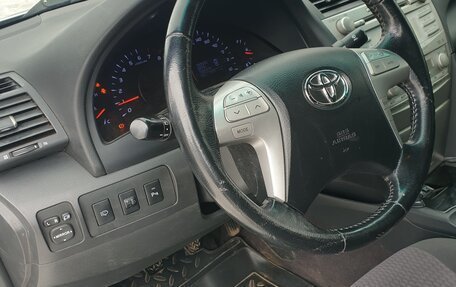 Toyota Camry, 2010 год, 1 290 000 рублей, 8 фотография