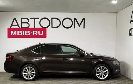 Skoda Superb III рестайлинг, 2017 год, 2 430 000 рублей, 6 фотография