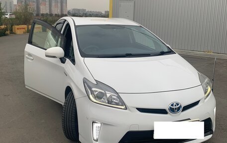 Toyota Prius, 2012 год, 1 500 000 рублей, 6 фотография