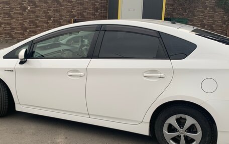 Toyota Prius, 2012 год, 1 500 000 рублей, 3 фотография