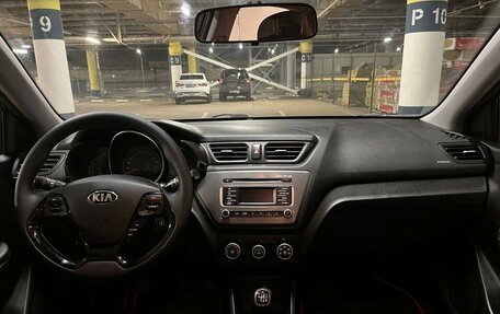 KIA Rio III рестайлинг, 2015 год, 1 044 000 рублей, 14 фотография