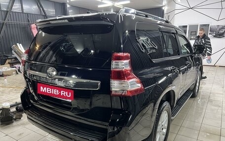 Toyota Land Cruiser Prado 150 рестайлинг 2, 2017 год, 4 800 000 рублей, 5 фотография