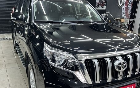 Toyota Land Cruiser Prado 150 рестайлинг 2, 2017 год, 4 800 000 рублей, 8 фотография