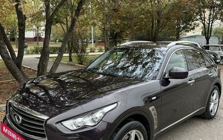 Infiniti FX II, 2013 год, 1 890 000 рублей, 2 фотография