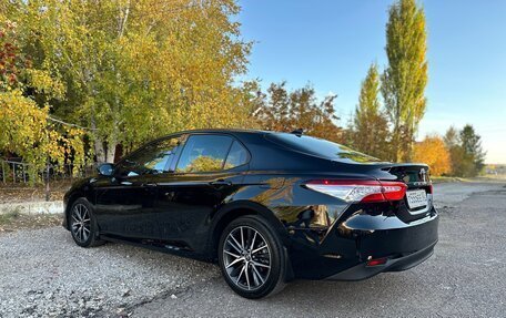 Toyota Camry, 2021 год, 4 000 000 рублей, 8 фотография