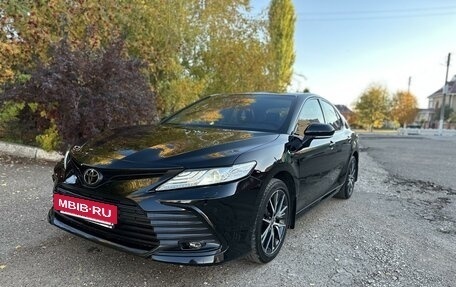 Toyota Camry, 2021 год, 4 000 000 рублей, 4 фотография