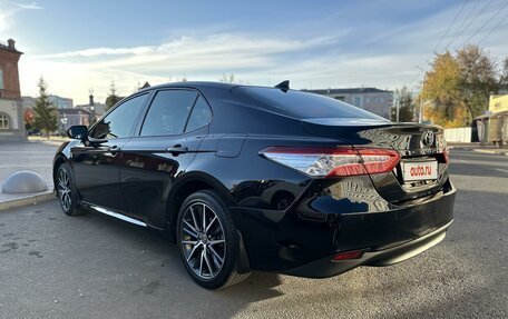 Toyota Camry, 2021 год, 4 000 000 рублей, 26 фотография