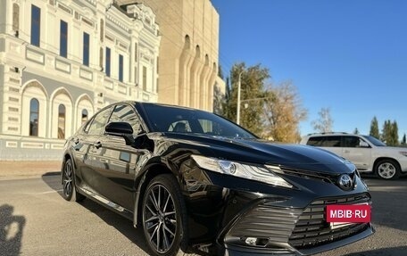 Toyota Camry, 2021 год, 4 000 000 рублей, 22 фотография