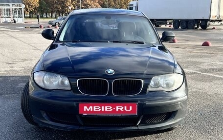 BMW 1 серия, 2009 год, 680 000 рублей, 6 фотография