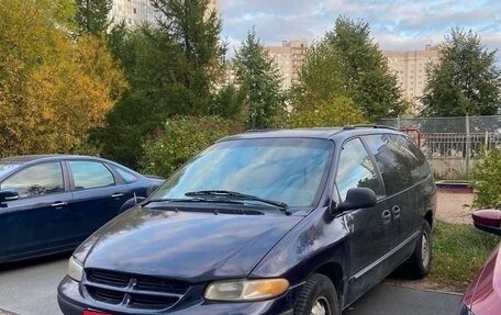 Dodge Caravan III, 2000 год, 370 000 рублей, 2 фотография