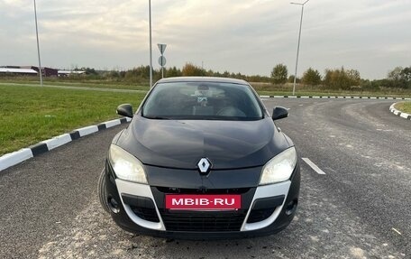 Renault Megane III, 2009 год, 750 000 рублей, 2 фотография