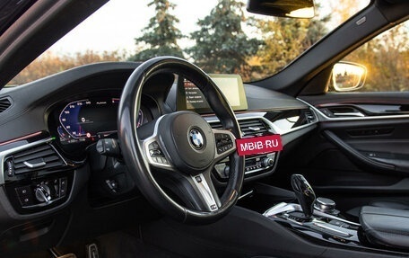 BMW 5 серия, 2019 год, 3 789 000 рублей, 22 фотография