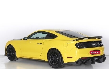 Ford Mustang VI рестайлинг, 2018 год, 2 750 000 рублей, 2 фотография