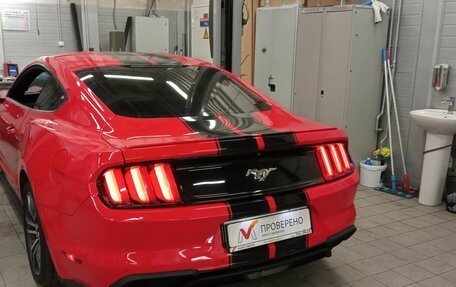 Ford Mustang VI рестайлинг, 2016 год, 2 670 000 рублей, 4 фотография