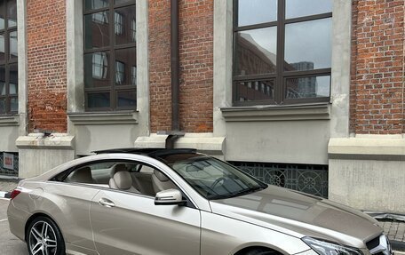 Mercedes-Benz E-Класс, 2015 год, 3 300 000 рублей, 6 фотография