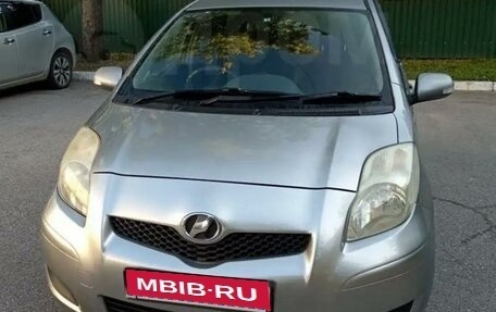 Toyota Vitz, 2008 год, 600 000 рублей, 14 фотография