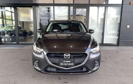 Mazda Demio IV, 2019 год, 851 000 рублей, 2 фотография