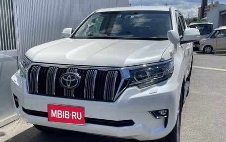 Toyota Land Cruiser Prado 150 рестайлинг 2, 2021 год, 3 650 000 рублей, 1 фотография