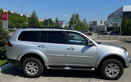 Mitsubishi Pajero Sport II рестайлинг, 2015 год, 2 380 000 рублей, 4 фотография