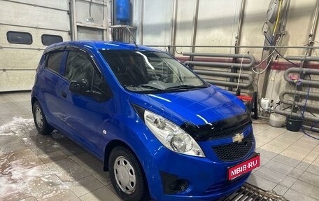 Chevrolet Spark III, 2013 год, 740 000 рублей, 1 фотография